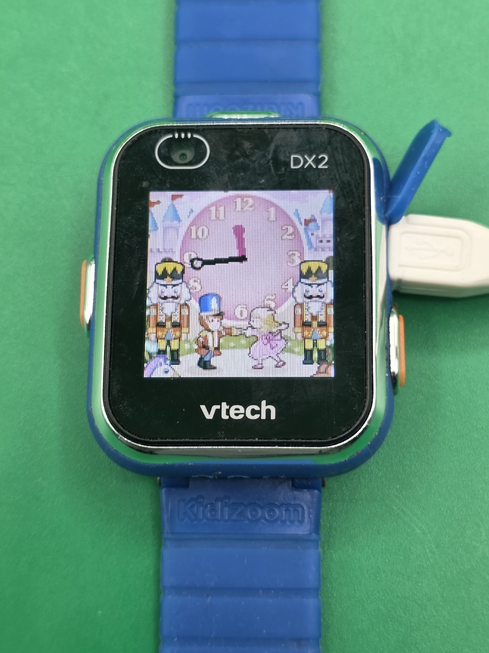 VTech KidiZoom Smartwatch DX2